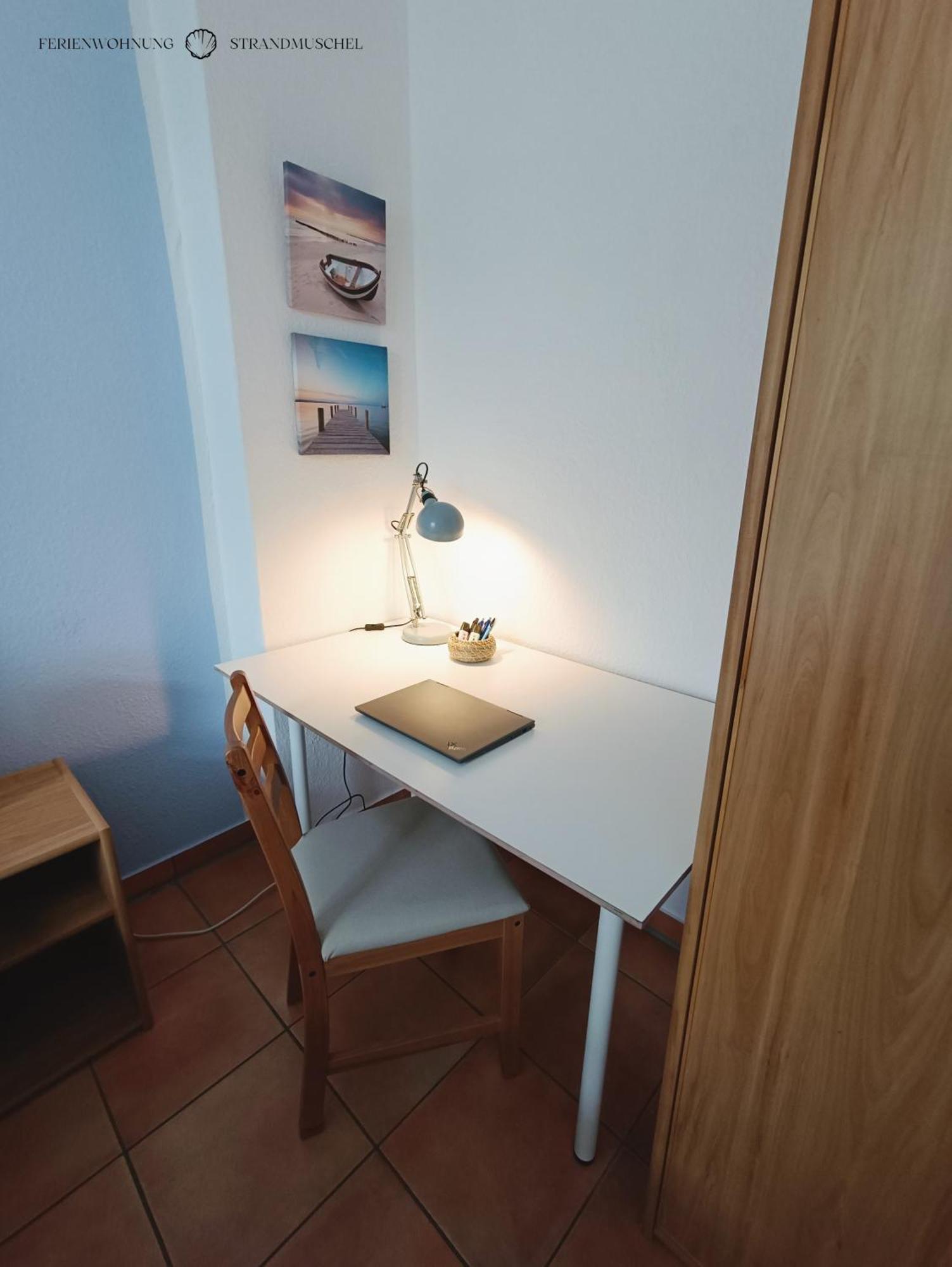 Ferienwohnung Strandmuschel In Der Villa Daheim In Juliusruh Breege Exterior foto